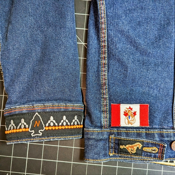 Indigenous Tribute Jacket 🧡 - Picture 7 of 17